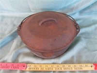 Vintage Cast Iron Dutch Oven With Lid