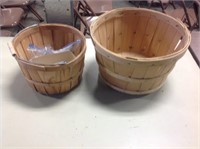 2 APPLE BASKETS