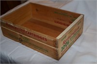 MID CENTURY REMINGTON AMMO BOX