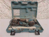 Makita 1-1/2" Jackhammer with Accessories &