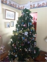 Complete Christmas Tree