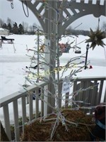 Metal Wire White Tree