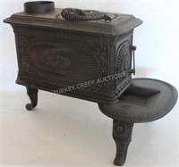 19TH C. CAST IRON STONE, BY NORTH CHASE & NORTH,