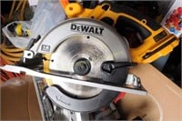 DeWalt 18V Circular Saw