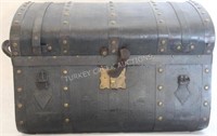 19TH C. KEYHOLE STYLE STUDDED TRUNK, LEATHER