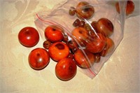 Bag of loose Tibetan amber beads incl.