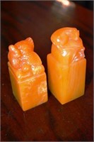 2 Chinese soapstone seals each carved with animals