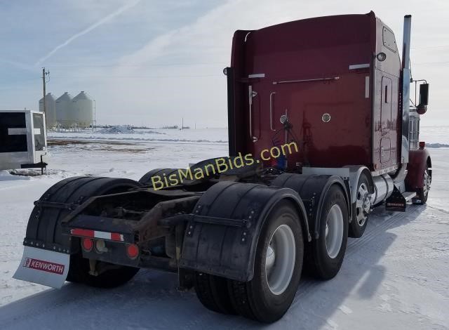 February 23 2004 Kenworth Truck