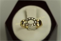 14K YELLOW GOLD AND DIAMOND THREE LOOP RING