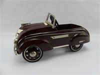 HALLMARK 1937 AIRFLOW MODEL PEDAL CAR
