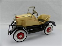 HALLMARK 1929 STEELCRAFT ROADSTER MODEL PEDAL CAR