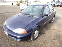 2000 Chevrolet Metro LSI Sedan