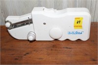 E-Z-STITCH BATTERY OPERATED HAND SEWER NO CHARGER