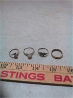 4 costume rings