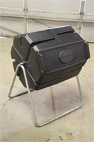 GARDENERS SUPPLY COMPANY COMPOSTER ON STAND