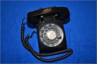 BLACK ROTARY DIAL TELEPHONE