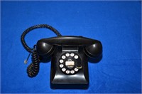 VINTAGE WESTERN ELECTRIC ROTARY DIAL TELEPHONE