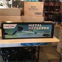 Marksman Metal Dector - new in box