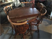 42" Round Wood Table w/4 chairs