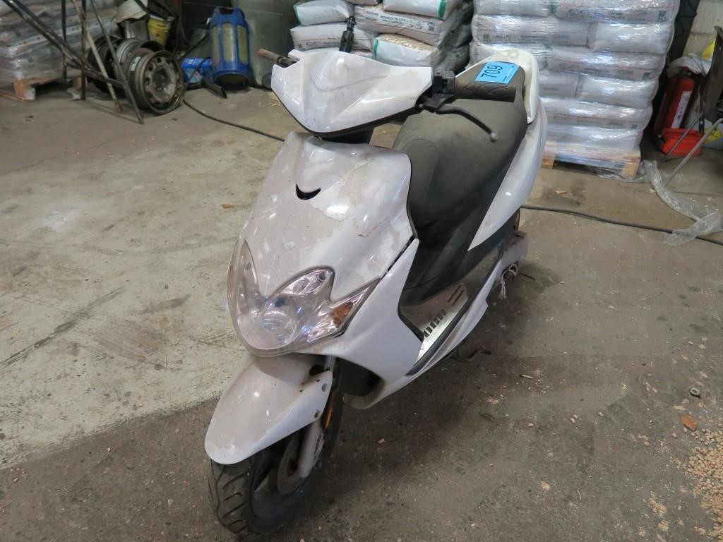 forræderi forskellige Hæderlig Scooter Yamaha Jog R 30 km. | Campen Auktioner A/S