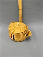 Handmade grass basket with lid shaped as a teapot