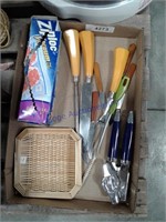 Can opener, carving set, Ziplock vacuum bags