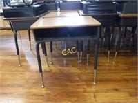 32pc School Desks w/Cubbies