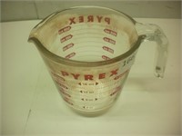 PYREX Measuring Cup