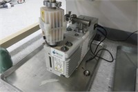 Edward RV12 vacuum pump