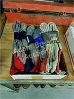 6 pair brand new thermal socks