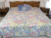 Complete King Size Bed w/ Mattress & Spread