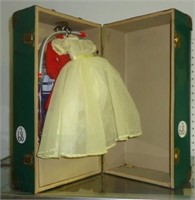 METAL DOLL CASE WARDROBE with CLOTHES