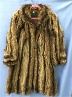 1940's style ladies' raccoon coat   (3)