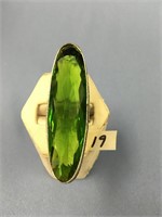 2.5" faceted emerald stone in a sterling silver