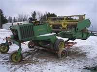 John Deere 800 Swather