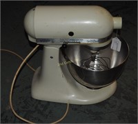 Hobart Kitchen Aid Model K45 S White Mixer
