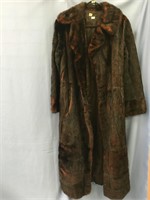 Ladies' size small dyed mink fur coat   (j 112)