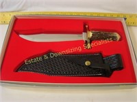 Case XX Stag Bowie Knife 1992 with Sheath