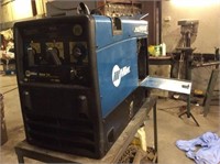 MILLER BOBCAT 250 WELDER/GENERATOR