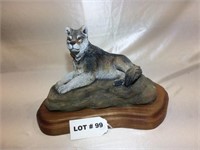 Woodcarving of a wolf