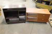 (2) ENTERTAINMENT STANDS ON CASTERS APPROX