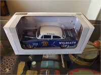 1954 Chevy Kentucky Wildcats Die Cast Car #10