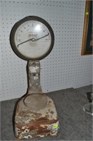 Antique Ice Cream Weight to Gallon Scale