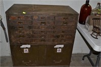 Tool & Hardware Chest