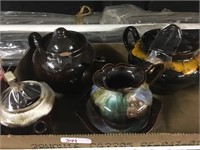 teapots/pitcher