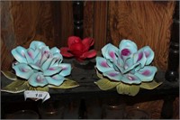Ceramic Flowers (lot of 3)