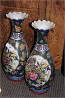 Pair Beautiful Hand Painted Asian Vase with