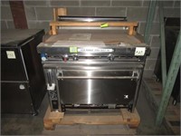 36" Gas Range With Griddle