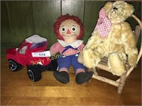 Raggedy Andy bent willow doll chair & more