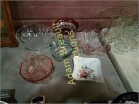 6 assorted glass and Porcelain bowls